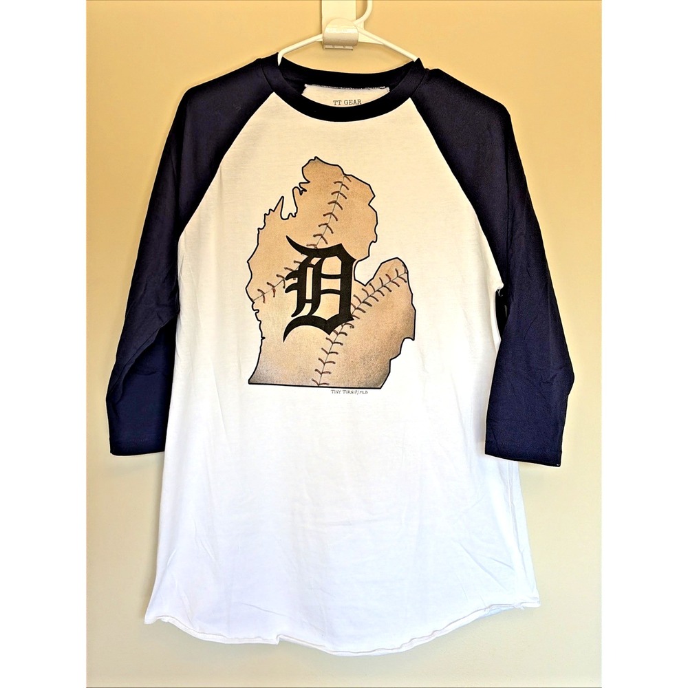 TT Gear Tiny Turnip MLB Detroit Baseball Glove Michigan‎ Raglan Tee Shirt Medium